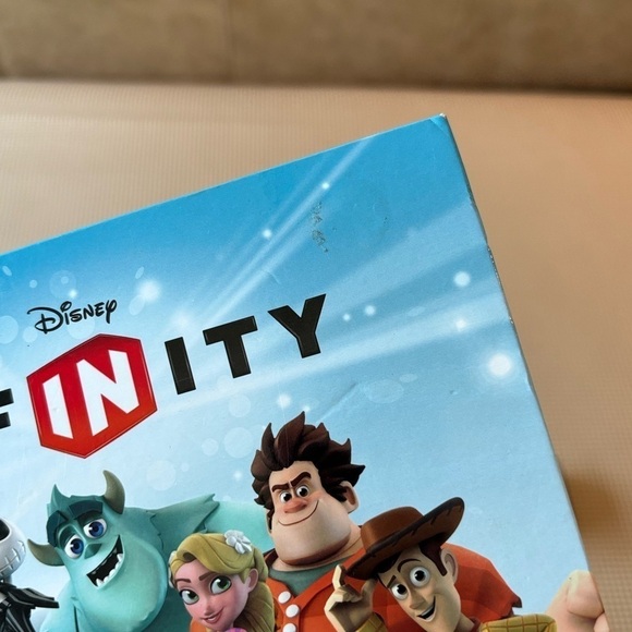 DISNEY INFINITY Power Disc Album With all 20 Wave Discs. Stitch-Nemo-Anna-Merida - Picture 6 of 16